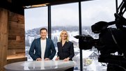 Sascha Ruefer und Annette Fetscherin moderieren das Olympia-Programm auf SRF... (Bild: SRF/zVg)