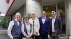 Freuen sich, dass die Agentur-Geschichte weiter: Stefan Ströbele, Andrea Ströbele, Franziska Cavelti, Markus Wilda und Claudio Cavelti... (v.l.; Bild: zVg)