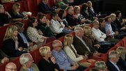 Auch dieses Jahr wird beim «Genuss Film Festival» der Kinosaal betreten werden, jedoch nur mit Sicherheitsabstand oder Schutzmaske...