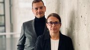 Kim Engels (l.) und Nicole Menini arbeiten seit 2018 bei der Agenturgruppe IPG Mediabrands...