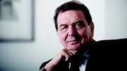 Gemäss einer Umfrage sind 59 Prozent der Deutschen dafür, dass Gerhard Schröder mit Sanktionen belegt werden soll...         (Bild: SPD Sachsen)