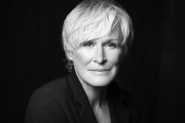 Die 70-jährige Glenn Close beehrt das ZFF