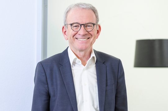 Der Eidgenössische Datenschutz- und Öffentlichkeitsbeauftragte (Edöb) Adrian Lobsiger kritisiert die zunehmende Geheimniskrämerei mancher Behörden... (Bild: zVg)