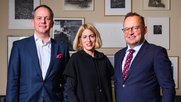 Republica erweitert die Agenturgruppe comfederation: furrerhugi-CEO Andreas Hugi, Republica-CEO Bala Trachsel und Lorenz Furrer, Manging Partner furrerhugi (v.l.)