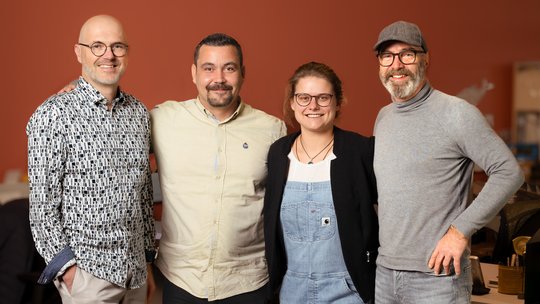 Seit Jahresbeginn ist David Pereira (2. von links) neu in der Geschäftsleitung von Millefeuilles... (Bild: Foto BRFoto, Düdingen)