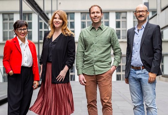 Diese vier werden das Nachfolge-Gremium des heutigen Publikumsrats leiten: Arbela Statovci, Eveline Hipeli, Nicolas Solenthaler und Christof Thurnherr... (v.l.n.r.) (Bild © SRGD)