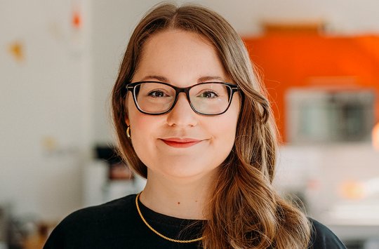 Seit 2019 ist die PR-Frau bei Zattoo an Bord. Jetzt will sie Neues wagen... (Bild: © Zattoo Nadine Stenzel / zVg)