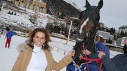 Unter vielen VIP- und Mediengästen am White Turf: Blog-Star Beatrice Lessi...  (Bild ©  André Häfliger/Klein Report)