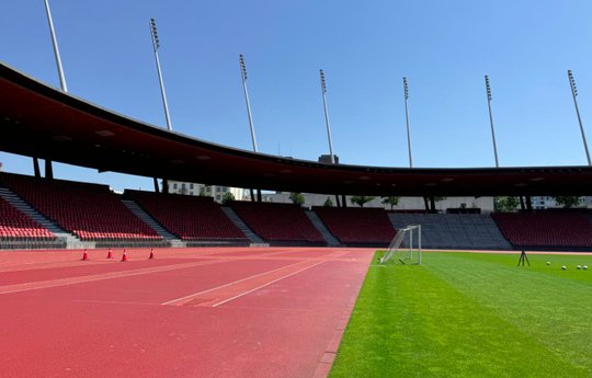 Corona-Modus: Leeres Stadion, leere Kasse... (Bild © Klein Report / Th. Renggli)