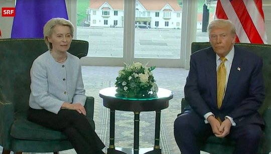 Nach dem Zoll-Deal zwischen EU-Kommissionspräsidentin Ursula von der Leyen und Donald Trump stehen die Digitalgesetze auf der Kippe... (Bild: Screenshot SRF)