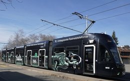 Basler-Wahrzeichen auf Salt-Tram (zVg)