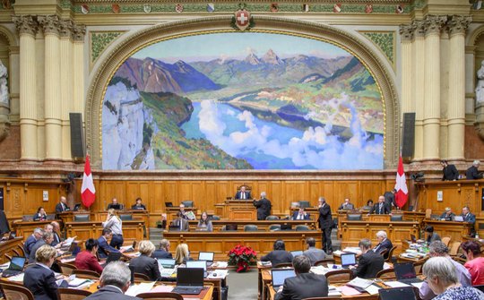 Ein Fördermodell der Zukunft müsse «kanalunabhängig erfolgen, denn demokratiepolitisch sind alle Verbreitungswege gleichwertig», argumentiert GLP-Nationalrätin Katja Christ. (Bild © parlament.ch)