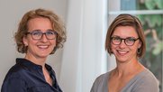 Jetzt gehts los: Regula Gerber (l.) und Cornelia Spahr planen seit zwei Jahren den Start ihrer gemeinsamen Agentur. (Bild zVg) 