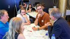 Der Austausch über das Öffentlichkeitsprinzip in den Kantonen soll mit Lunch-Treffen von Medienschaffenden und Behörden gefördert werden... (Bild: zVg / © Raphael Hünerfauth)