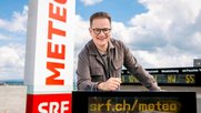 Simon Eschle moderiert seit letztem Januar die Mittagsausgabe…     (Bild: © SRF/Gian Vaitl)