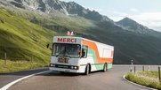 Der historische Verkaufswagen machte in 100 Gemeinden Halt... (Bild: © Migros / zVg)
