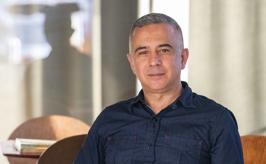«Mir geht es um die Sache und nicht um meine Person», sagt der Zürcher Rechtsanwalt Emrah Erken... (Bild zVg)