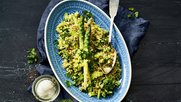 Trendfood: Couscous mit Minze und Spargel