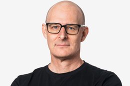 Rolf Elsener übernimmt von Yves Schifferle...