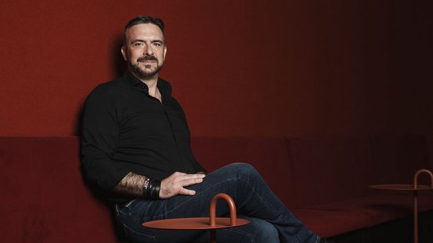 Alexander Weislein nutzt KI für Festivals...