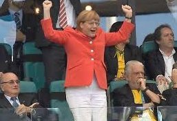 Fussballfan Merkel