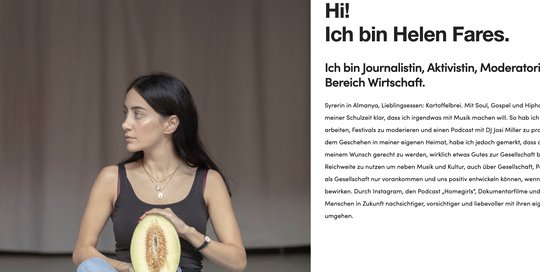 «Hi!  Ich bin Helen Fares. Ich bin Journalistin, Aktivistin, Moderatorin, Podcasterin und Psychologin im Bereich Wirtschaft.» (© Webseite Helen Fares)