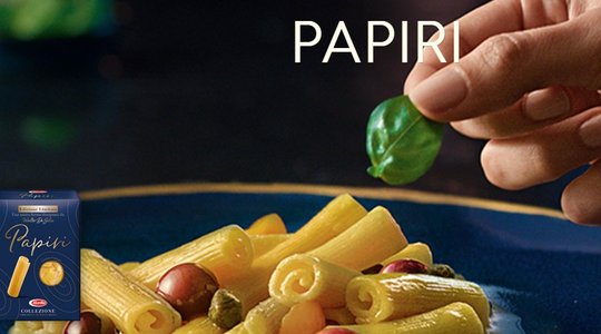 Für die Herstellung der «Papiri» verwendet Barilla eine spezielle Bronze-Matrize mit rauer Oberfläche...           (Bild: Webseite Barilla)