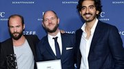 Lorenz Merz, Simon Hesse & Dev Patel (v.l.)