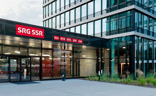 Nur 36 Prozent der Befragten lehnten gemäss einer Tamedia-Umfrage die SRG-Initiative ab. (Bild © SRG)