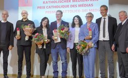 Die Preisträgern feiern in Bern mit 40 Gästen