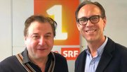 Die «Radio Bingo Show» von Beat Schlatter (l.) und Christian Zeugin kommt abwechselnd mit drei weiteren Quiz-Sendungen zum Zug... (Bild © SRF)