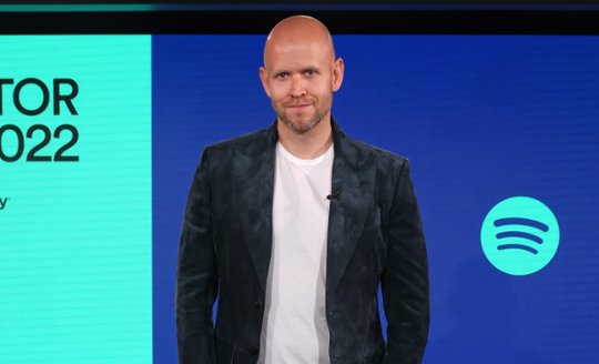 Damals noch zuversichtlicher: Spotify-CEO Daniel EK am Investorday 2022...         (Bild: Spotify)