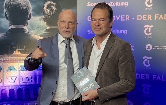  Hatte die Idee zum Film: Stefan Halter, Director Media Business Innovation (l.), und Wirtschaftsjournalist und Chefredaktor der «SonntagsZeitung» Arthur Rutishauser...  (Bild: Klein Report)