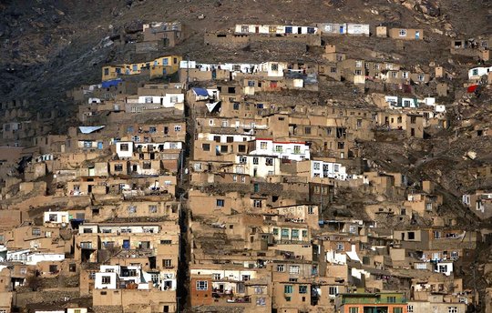 Trügerische Idylle. Die Taliban durchsuchen jeden Winkel in Afghanistan...