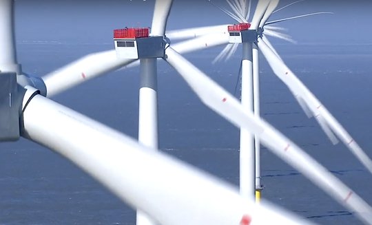 Youtube-Spot von «Ruag Green»: «Wir werden unsere Schwerter einschmelzen, um Windräder zu bauen.»