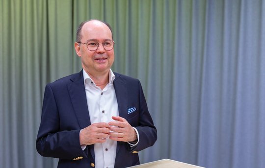 «Wir sondieren eine neue Trägerschaft für die gesamte Vaduzer Medienhaus AG», sagt Verwaltungsratspräsident Ivo Klein... (Bild: zVg / © Daniel Schwendener)