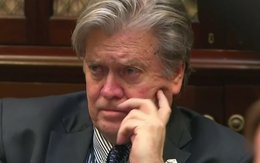 Bannon wieder publizistisch im Kampf