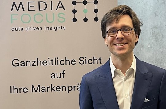 «Konsumenten werden lernen, mit KI umzugehen», sagt Philipp Bachmann...    (Bild: © Klein Report)