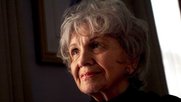 Alice-Munro-005