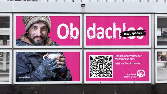 Die Plakate am Hauptbahnhof erhöhen die Sichtbarkeit und Reichweite der Winterkampagne… (Bild: zVg)