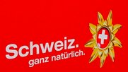 1995 wurde das legendäre Schweiz-Ferienlogo entwickelt, jetzt muss es einem digitaleren Branding weichen... (Bild © ST)