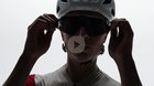 Der ästhetisch schlicht gestaltete Werbespot «La Beauté du Sport» für Ochsner Sport beschert Thjnk Zürich Doppel-Gold... (Bild: zVg / Screenshot)
