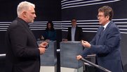 Schonte den Medienminister nicht: Sandro Brotz (l.) stellte Albert Rösti durchaus unangenehme Fragen...   (Bild: Screenshot/SRF-Arena)