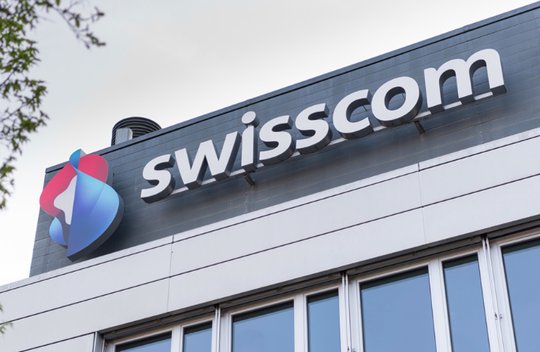 72-Millionen-Busse: Das staatsnahe Unternehmen hat Cablecom oder Sunrise auf dem TV-Markt unfair behandelt... (Bild © Swisscom)