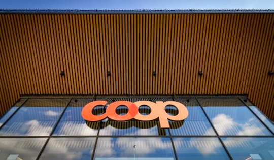 6,1 Milliarden Franken Nettoerlös erwirtschaftete der Detailhändler über die digitalen Kanäle...     (Bild: Coop/zVg)