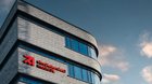 Der Sender könnte auf populistische Berlusconi-Linie getrimmt werden, kritisiert der Deutsche Jounalisten-Verband...     (Bild: zVg / © ProSiebenSat.1)