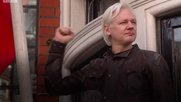 In den USA drohen Assange 175 Jahre Haft