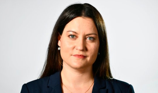 Seit 2012 arbeitet sie für Tamedia, nun rückt sie auf in die Chefredaktion: Raphaela Birrer. (Bild zVg)