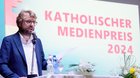 Generalsekretärs der Schweizer Bischofskonferenz Davide Pesenti an der Preisgala am Dienstag in Bern... (Bild: zVg)