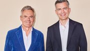 Rainer Esser (l.) wird nach 27 Jahren «Executive Adviser» der Holtzbrinck Publishing Group; COO Nils von der Kall übernimmt Geschäftsführung... (Bild: zVg)